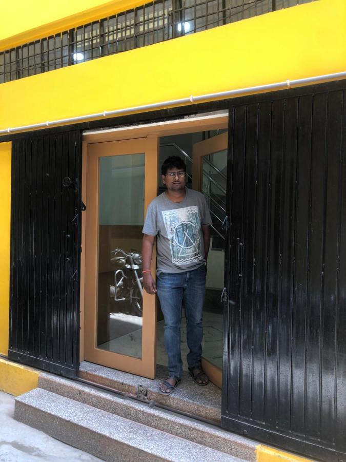 Purple Lotus Hotel Varanasi Exterior foto